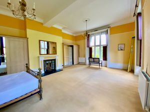 Photo 21- click for photo gallery